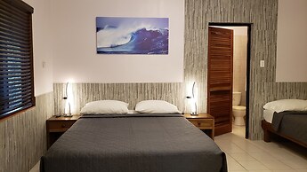 Sunrise Club Hotel Restaurant & Bar