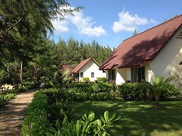 Good Days Lanta Beach Resort