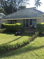 Good Days Lanta Beach Resort