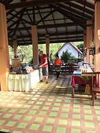 Good Days Lanta Beach Resort