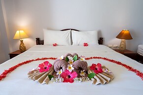 Good Days Lanta Beach Resort