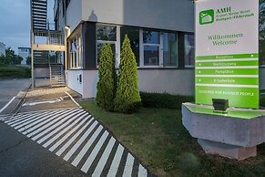 AMH Airport-Messe-Hotel