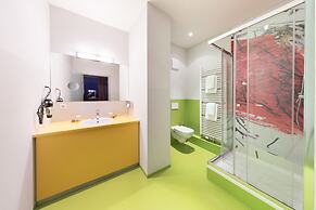 AMH Airport-Messe-Hotel