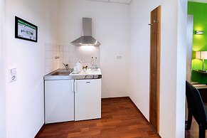 AMH Airport-Messe-Hotel