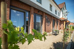 Hotel, Restaurant und Weinhandel Weinbek