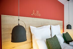 Hotel, Restaurant und Weinhandel Weinbek