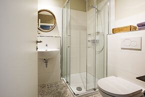 Hotel, Restaurant und Weinhandel Weinbek