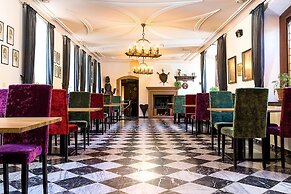 Hotel Deutschherrenhof
