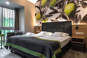 Oliva Hotel
