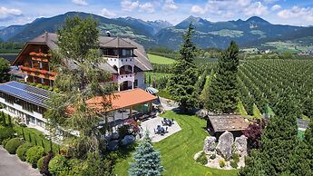 Mineralienhotel Natznerhof