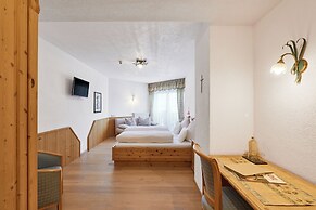 Mineralienhotel Natznerhof