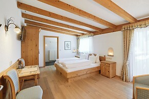 Mineralienhotel Natznerhof