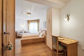 Mineralienhotel Natznerhof