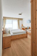 Mineralienhotel Natznerhof