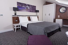 Montania Special Class Hotel