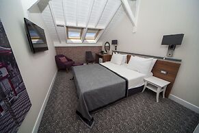 Montania Special Class Hotel