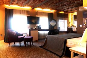 Montania Special Class Hotel