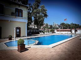 Montania Special Class Hotel