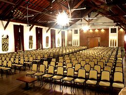 Montania Special Class Hotel