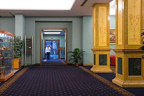 Ele Green Park Hotel Pamphili