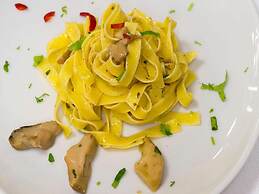 Ele Green Park Hotel Pamphili