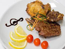 Ele Green Park Hotel Pamphili