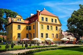 Pałac Wiechlice