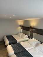 Mary's Hotel République