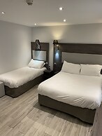 Mary's Hotel République