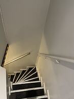 Mary's Hotel République