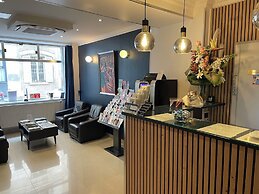 Mary's Hotel République