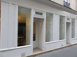 Mary's Hotel République