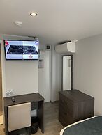 Mary's Hotel République