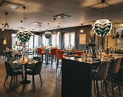 Vann Spa Hotel and Conference