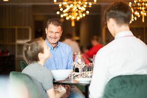 Vann Spa Hotel and Conference