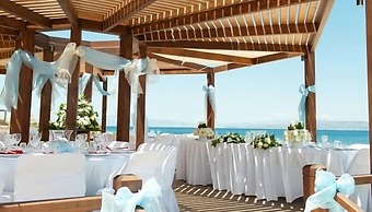 Irides Luxury Studios & Apartments