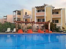 Irides Luxury Studios & Apartments