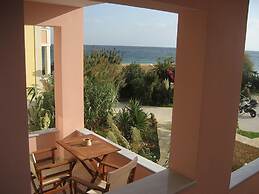 Irides Luxury Studios & Apartments