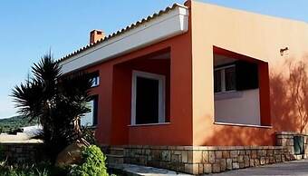 Irides Luxury Studios & Apartments