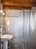 Irides Luxury Studios & Apartments