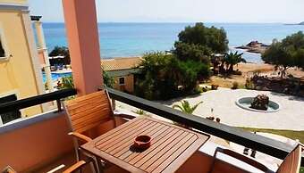 Irides Luxury Studios & Apartments