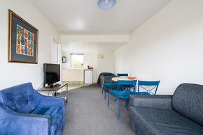 Annabelle Court Motel