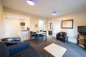 Annabelle Court Motel