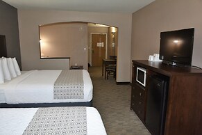 FairBridge Inn & Suites Dupont