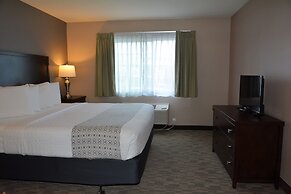 FairBridge Inn & Suites Dupont