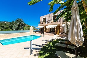 Pantheon Villas & Suites