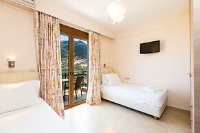 Pantheon Villas & Suites