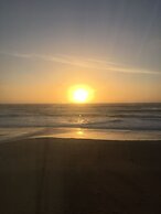 Sandcastle Beachfront Motel