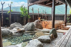 Sasara Gero Hot Springs