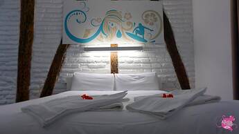 Pensión AliciaZzz Bed & Breakfast